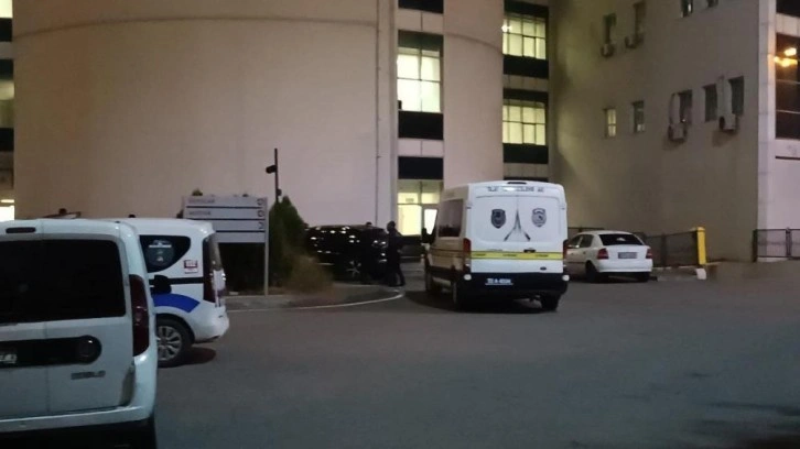 Hastanenin 5. katından atlayan kişi hayatını kaybetti