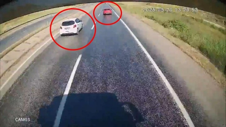Hatalı sollama kazaya neden oldu!