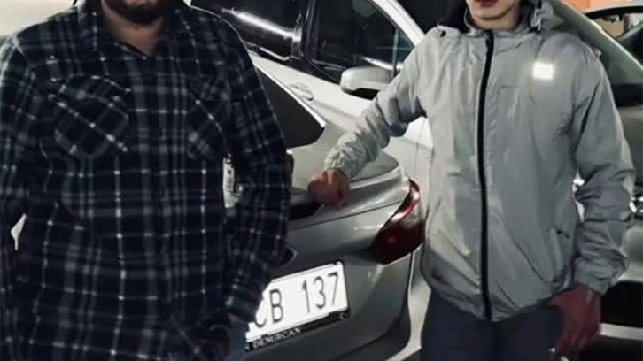 Hatay’da menfezde cesetleri bulunan 2 arkadaş toprağa verildi