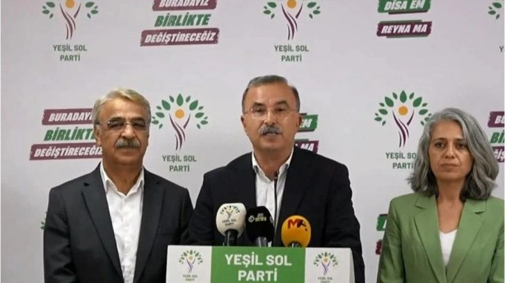HDP'den PKK medyası &uuml;zerinden CHP'ye ittifak mesajı!