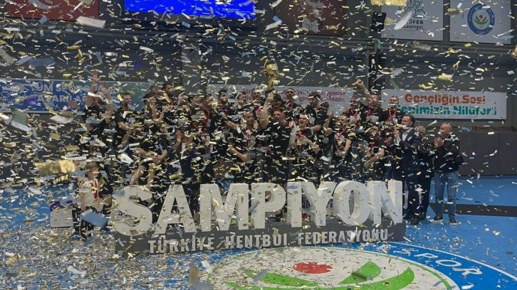 Hentbol'da şampiyon Beşiktaş oldu!