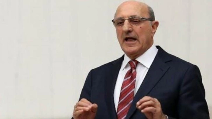 İlhan Kesici'den HDP a&ccedil;ıklaması: Se&ccedil;imden &ouml;nce kapatılmamalı