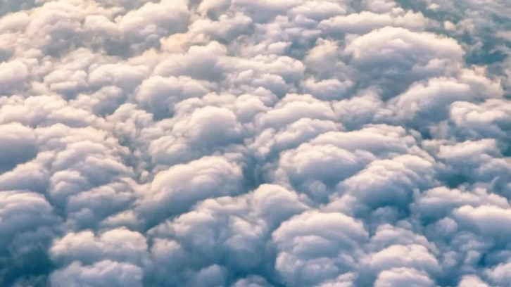 İran, şiddetli kuraklığa çözüm arıyor... Bulut tohumlama operasyonlarına başlandı!