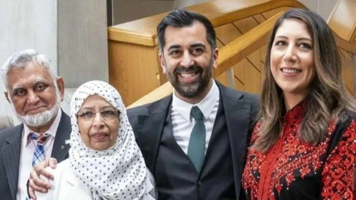 İsko&ccedil;ya Başbakanı'nın kayınpederi ve kaynanası Gazze'de mahsur kaldı