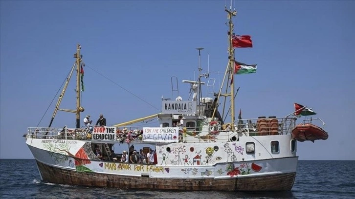 İsrail yasa dışı olarak kaçırmıştı! Hanzala aktivistleri Aşdod Limanı’nda