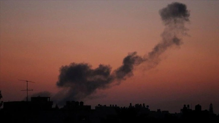 İsrail'den Şam y&ouml;netiminin kontrol&uuml;ndeki Halep Havalimanı&rsquo;na f&uuml;ze saldırısı