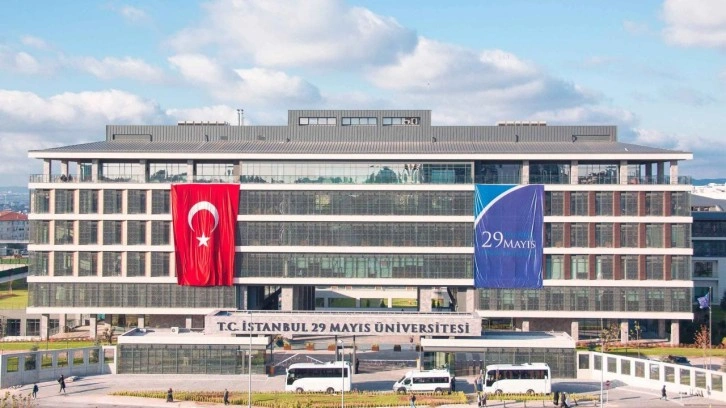 İstanbul 29 Mayıs Üniversitesi tanıtım günlerinde aday öğrencilerini ağırlıyor
