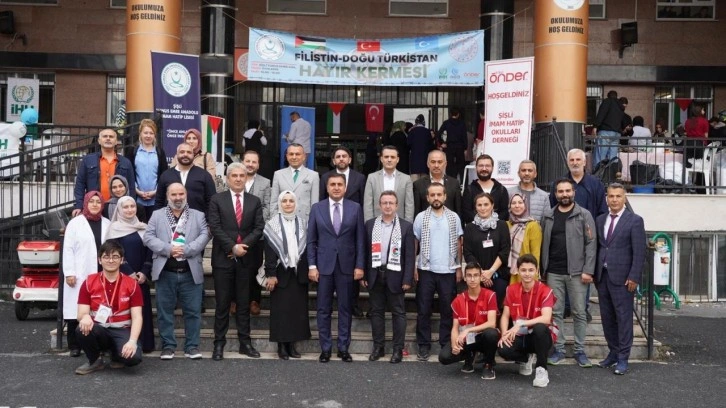İstanbul’da Filistin için vicdan nöbeti: “Zincirlerden Özgürlüğe” etkinliğine yoğun ilgi