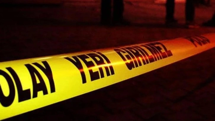 İstanbul'da makas atarak ilerliyordu, devrildi!