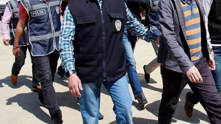 İstanbul merkezli 13 ilde dolandırıcılık operasyonu: 67 gözaltı
