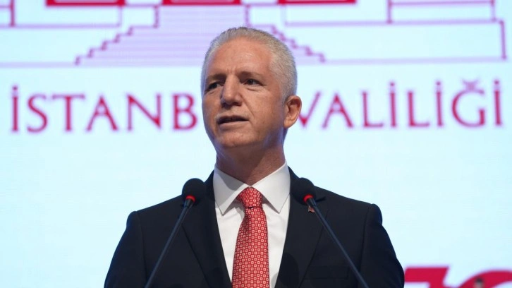 İstanbul Valisi Gül, kentte helikopterle denetlemede bulundu