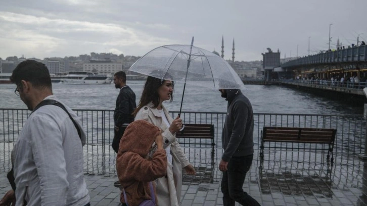 İstanbullular dikkat! Valilikten sel uyarısı geldi