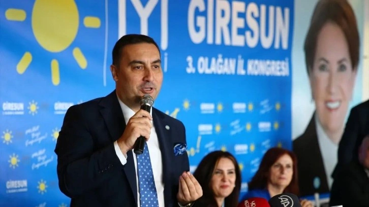 İYİ Parti’li Akburak’tan çocukların dijital güvenliği için tüm vekillere mektup