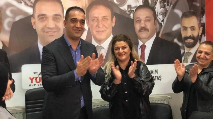 İYİ Parti milletvekilliği adaylığından istifa etti, MHP&rsquo;ye katıldı