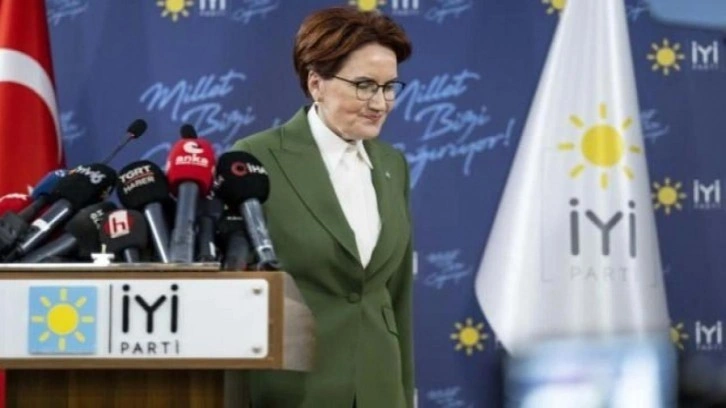 İYİ Parti tek tek d&ouml;k&uuml;l&uuml;yor! Partiyi yerden yere vurup istifa etti