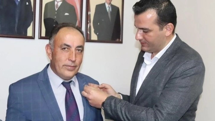 İYİ Parti'den istifa ederek MHP'ye ge&ccedil;ti