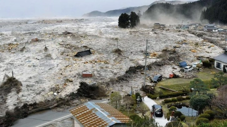 Japonya'nın Pasifik kıyılarına y&ouml;nelik tsunami uyarısı