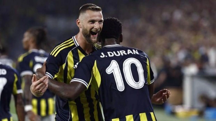 Jhon Duran'ın eski takım arkadaşı Süper Lig yolunda: Gelmeye sıcak bakıyor