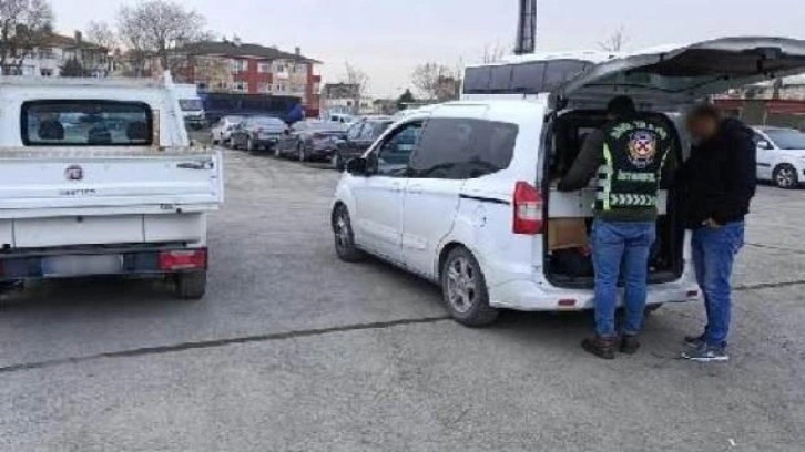 Kamyonet kasasında taşıdığı borularla ara&ccedil;lara zarar veren s&uuml;r&uuml;c&uuml;ye ceza