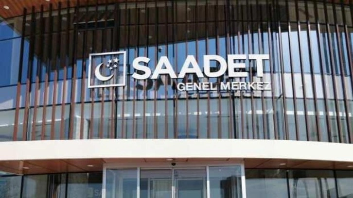 Karamollaoğlu duyurdu! Saadet Partisi'nin acı g&uuml;n&uuml;!