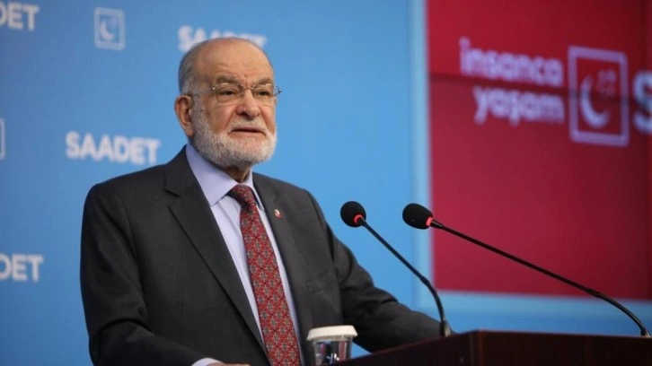Karamollaoğlu yine yaptı yapacağını! Tepki &ccedil;eken Ayasofya ve baş&ouml;rt&uuml;s&uuml; a&ccedil;ıklaması