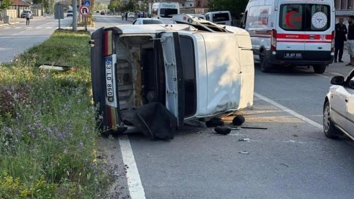 Kayseri'de otomobil takla attı: 3 yaralı