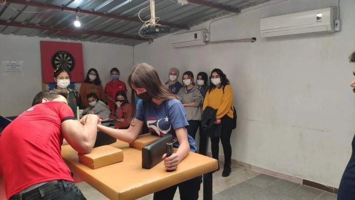 Kebap tezgahında keşfedilip milli takıma çağrıldı: Dünya 3.'sü oldu