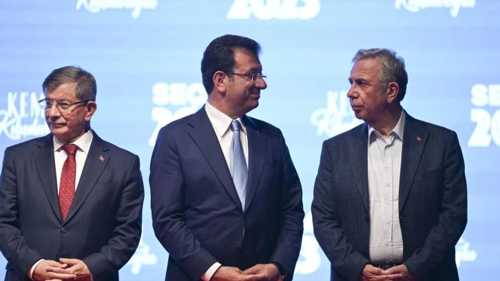 Kendi se&ccedil;menlerini b&ouml;yle kandırdılar! '&Ouml;z&uuml;r' nerede?