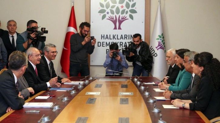 Kılı&ccedil;daroğlu HDP g&ouml;r&uuml;şmesinin perdesi aralandı! Kirli pazarlıklar b&ouml;yle ifşa oluyor
