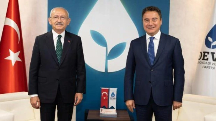 Kılı&ccedil;daroğlu ve Babacan bir araya geldi