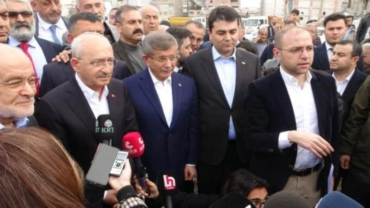 Kılı&ccedil;daroğlu'na depremzedelerden tepki: Ter&ouml;ristlerle işbirliği yapan burada gezemez!
