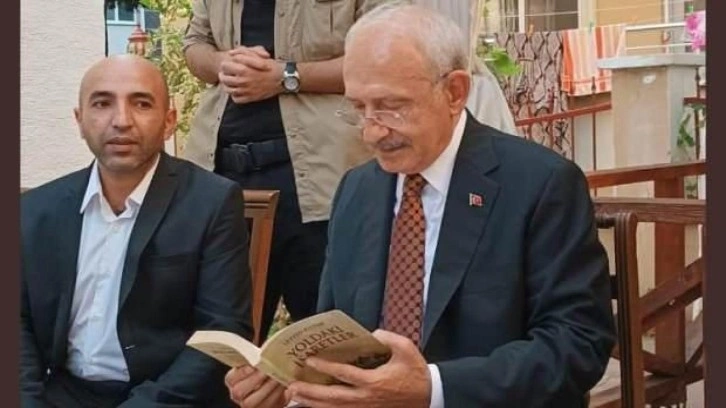 Kılı&ccedil;daroğlu'na Yalova'da kitap hediyesi