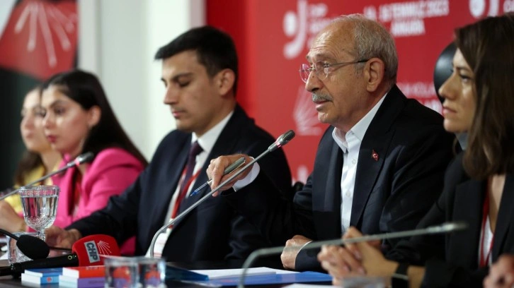 Kılı&ccedil;daroğlu'ndan s&uuml;rpriz toplantı