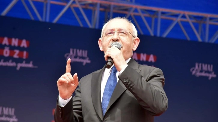 Kılı&ccedil;daroğlu'nun mitingi &ouml;ncesi CHP'den 50 kişi istifa etti