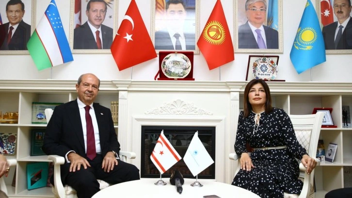 KKTC Cumhurbaşkanı Tatar, Bak&uuml;'de Uluslararası T&uuml;rk K&uuml;lt&uuml;r ve Miras Vakfını ziyaret etti