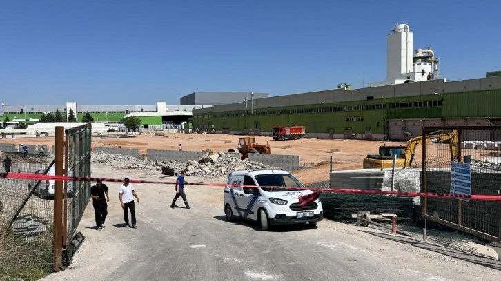Kocaeli’de korkutan olay: Kimya fabrikası bahçesinde doğal gaz boru hattı delindi