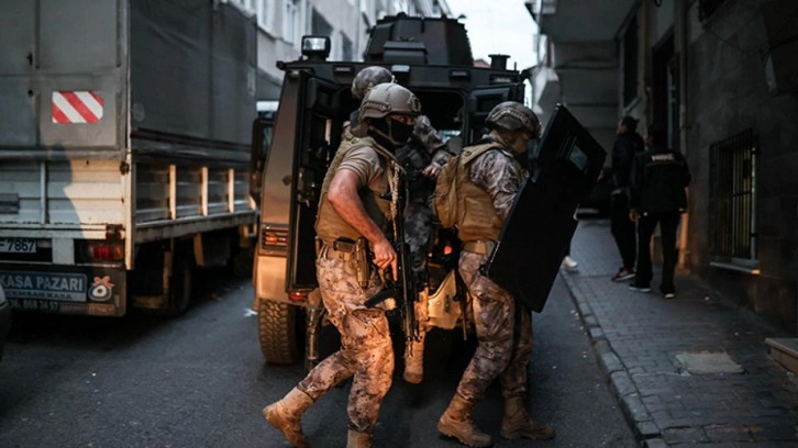 Konya merkezli 12 ilde Narkokapan operasyonu: 421 kişi gözaltına alındı