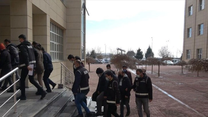 Konya merkezli FET&Ouml; operasyonu! Yakalandılar