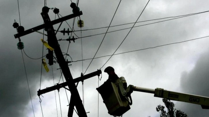 Kuzey Avustralya’da kaos: Kent karanlığa gömüldü, uyarılar peş peşe geliyor!