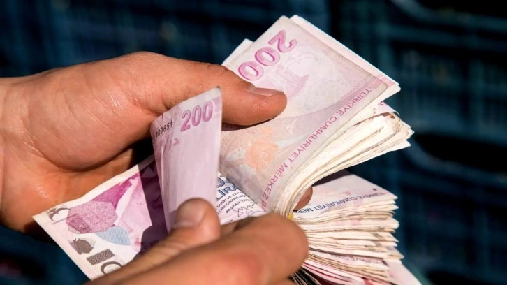 Memur ve memur emeklisine ek zam talebi