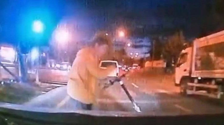 Mersin’de kaza ucuz atlatıldı: Saniyelerle ölümden döndü