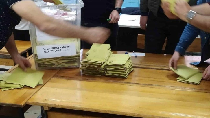 Metropoll anket şirketinden se&ccedil;im sonrası 'pes artık' dedirten paylaşım!