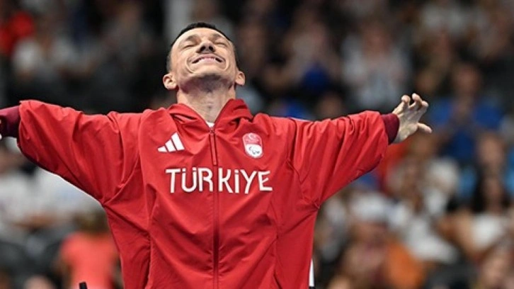 Milli sporcumuz d&uuml;nya ikincisi