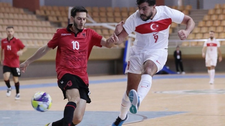 Milli Takım, Kocaeli'de 5 golle kaybetti