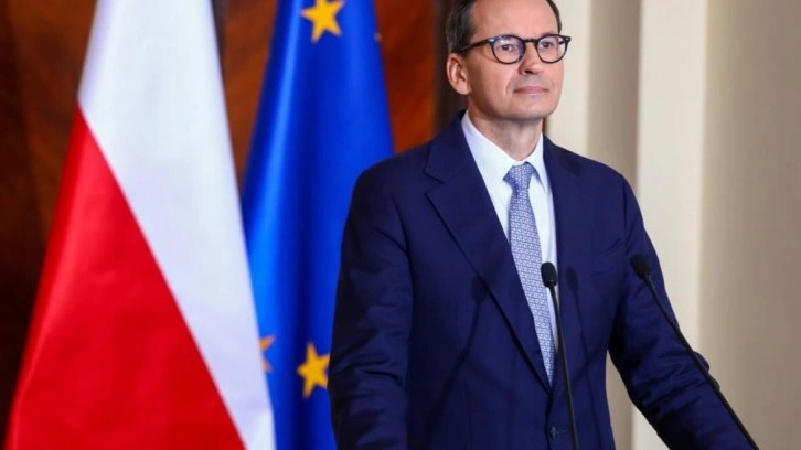 Morawiecki: "Artık Ukrayna'ya silah g&ouml;ndermiyoruz"