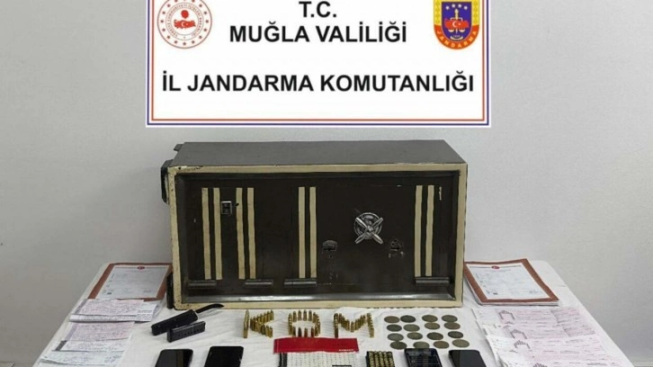 Muğla'da tefeci operasyonu: 4 gözaltı