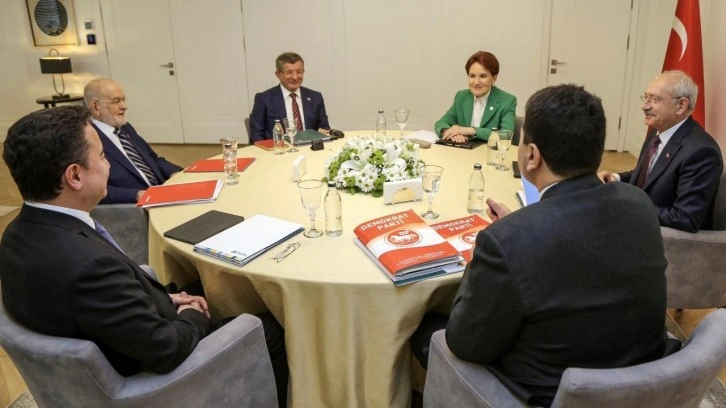 Muhalefete &ccedil;ok sert KKTC tepkisi: Rumları cesaretlendirecek