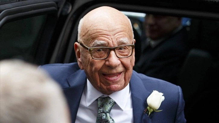 Murdoch, Fox ve News Corp'un y&ouml;neticiliğini bırakıyor