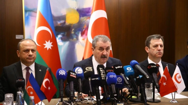 Mustafa Destici: Ermenistan, Türkiye ve Azerbaycan'la anlaşmak zorunda