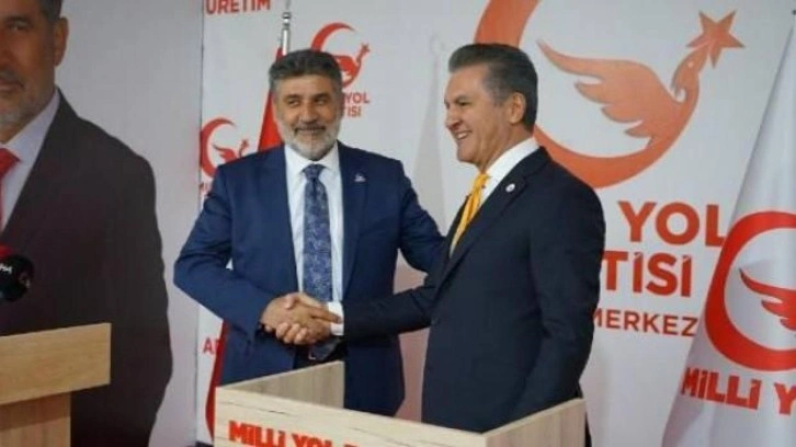 Mustafa Sarıg&uuml;l'den MYPyi ziyaret etti